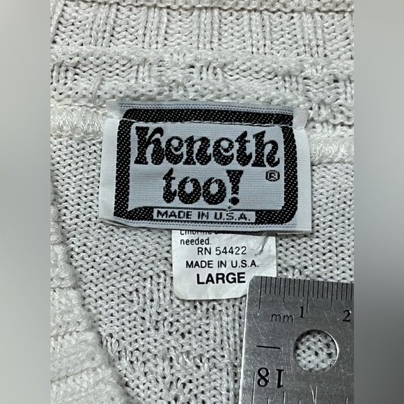 Vintage Sweater by Kenneth Too White Crochet Knit Vneck Short Sleeve Sz L USA - Picture 8 of 13